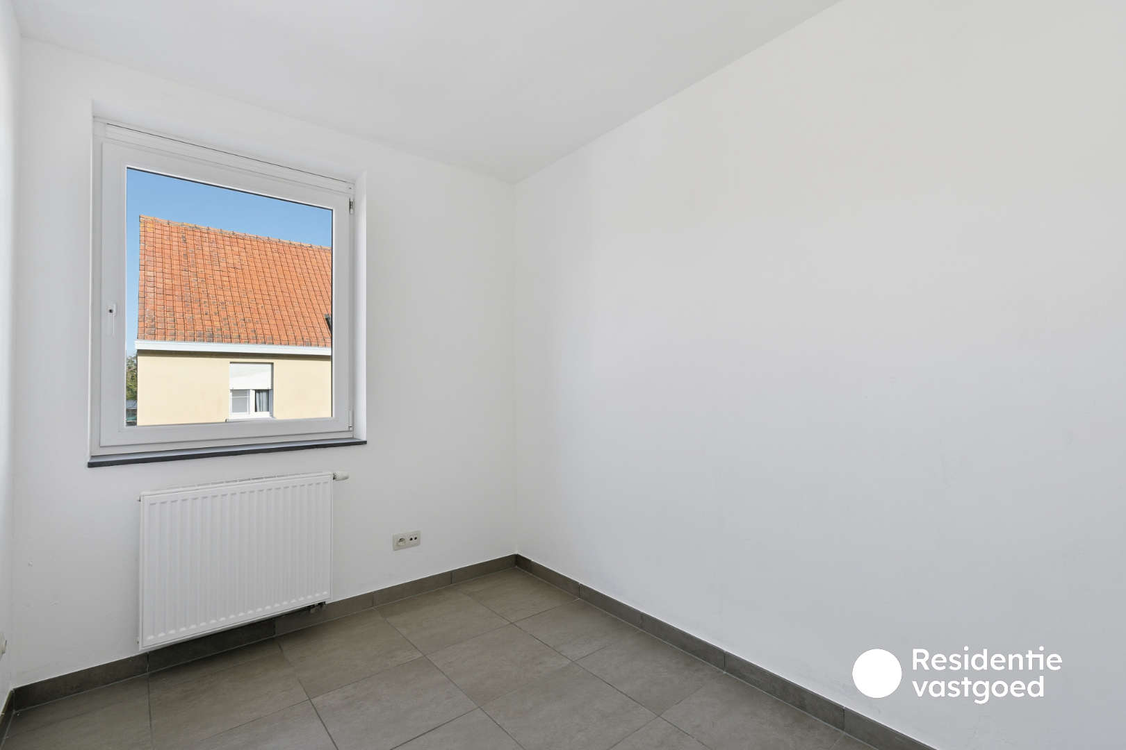 Recente woning met 3 slaapkamers en zonnige tuin nabij centrum Oudenburg 
