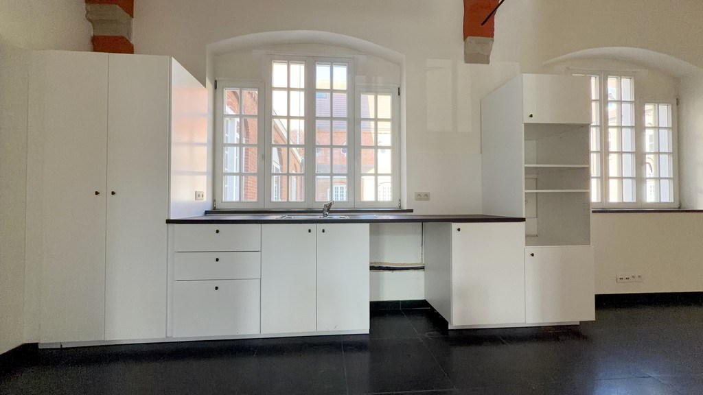Prachtige kantoren te huur in voormalig capucienenklooster te Aalst