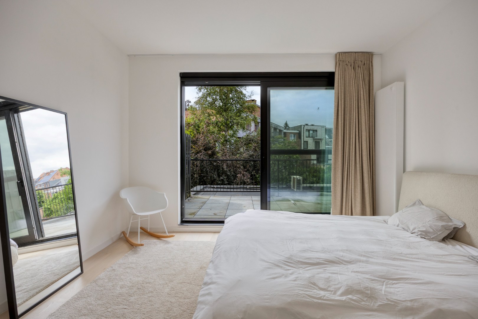Prachtig herenhuis met 4 slaapkamers, 2 badkamers in Leuven centrum - EPC 77Kwh/m² 