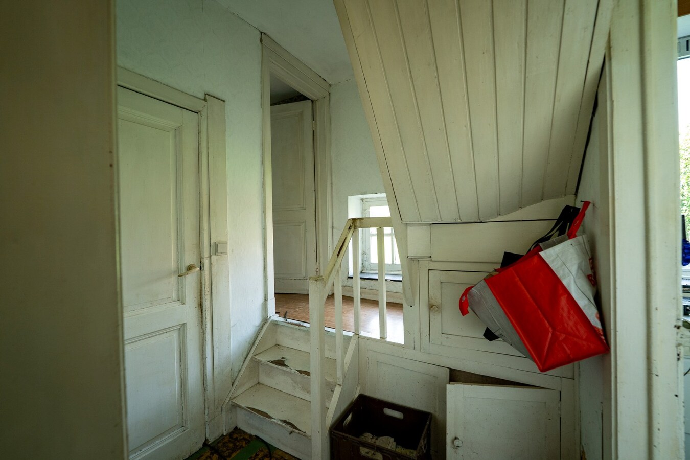 Hoeve met stalgebouwen op ca. 1ha te Bree 