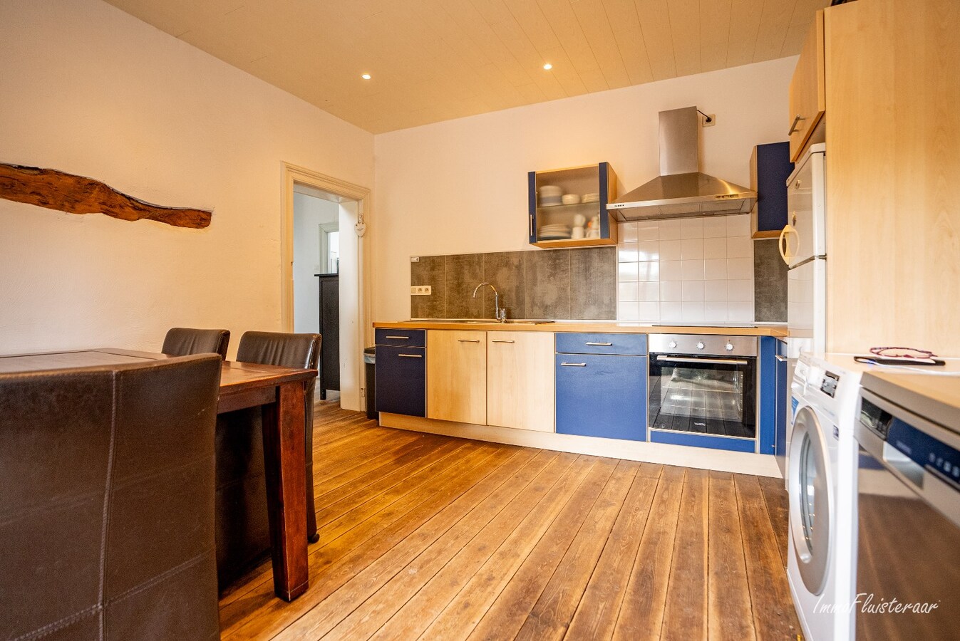 Propriété équestre avec maison à rénover à ca. 90a à Wonck (Bassenge). 