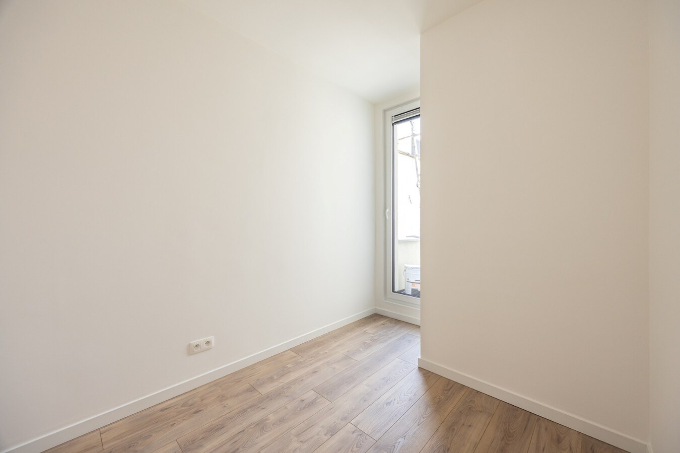 Recent gerenoveerd appt. met 2 slpk nabij Park Spoor Noord! 