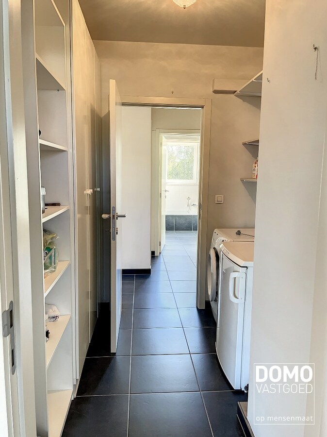 MOOI APPARTEMENT MET 2 SLAAPKAMERS IN HASSELT-KERMT - ENERGIELABEL B, BEWOONBARE OPPERVLAKTE 104M² - INCLUSIEF 1 ONDERGRONDSE PARKEERPLAATS 