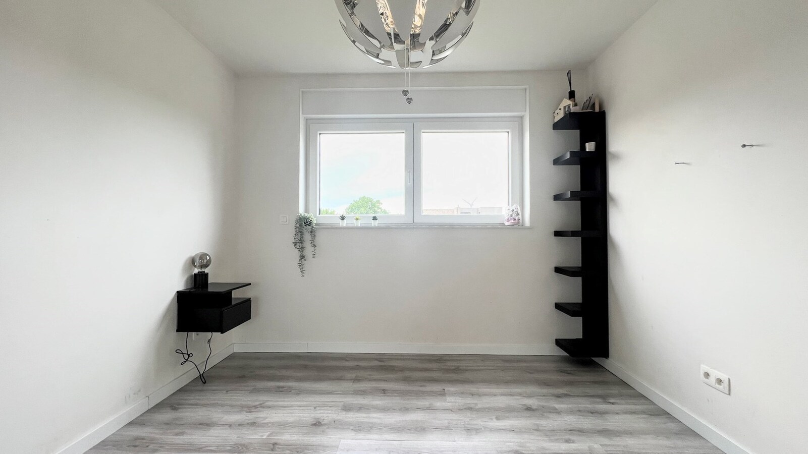 Instapklare BEN-woning onder registratierecht op perceel van 628 m² 