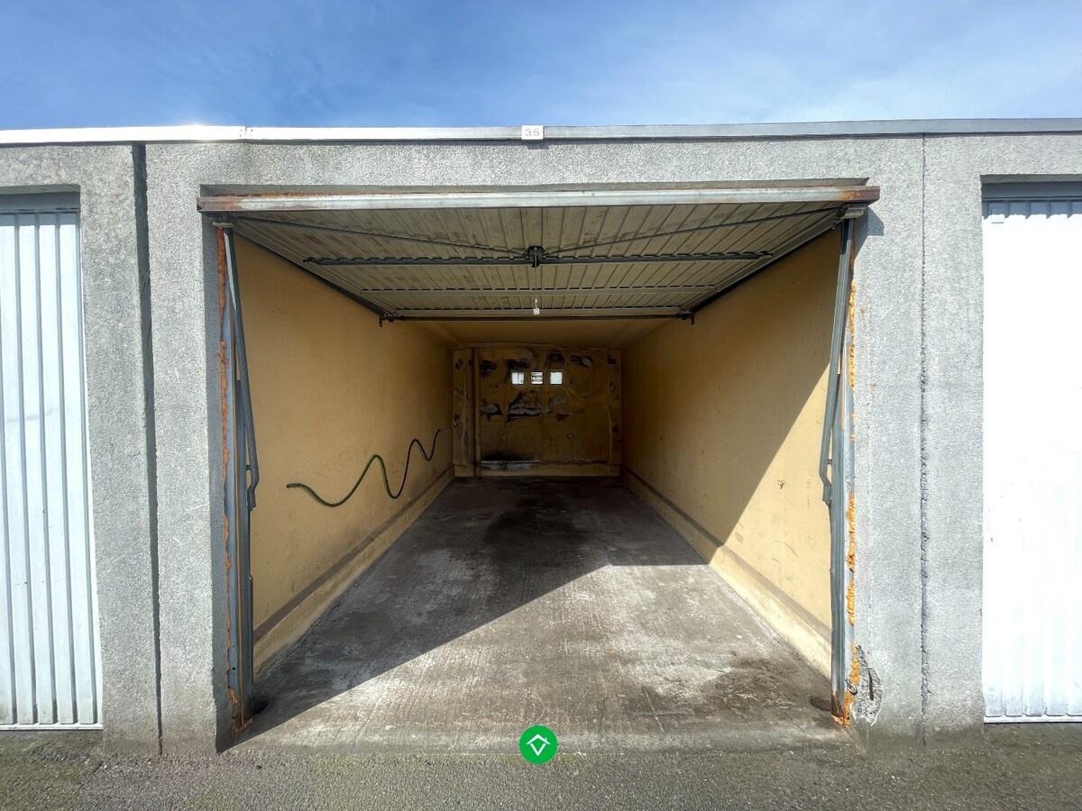 Afgesloten garagebox in centrum Roeselare 
