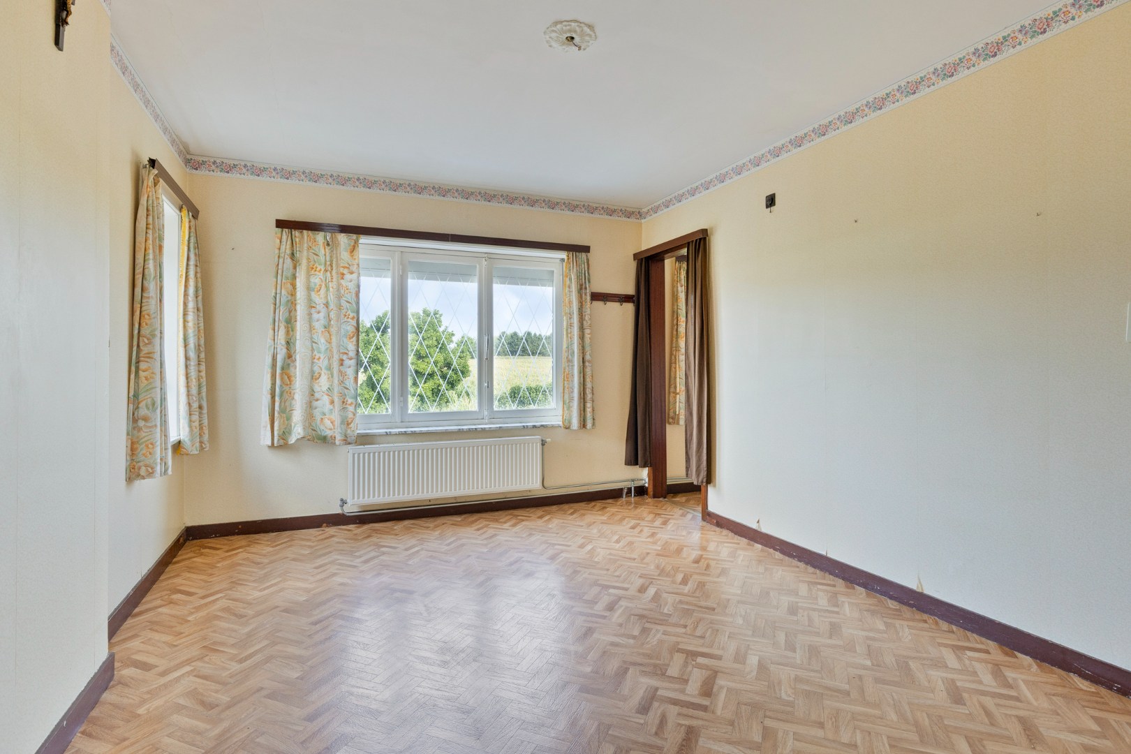 Open bebouwing met 4 slaapkamers en aangename tuin op top ligging in Willebringen! - EPC 735 kWh/m² - bewoonbare opp. 164 m² 