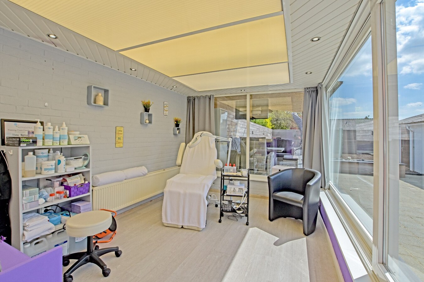 Ruime gezinswoning met 3 slaapkamers en garage te Langemark 