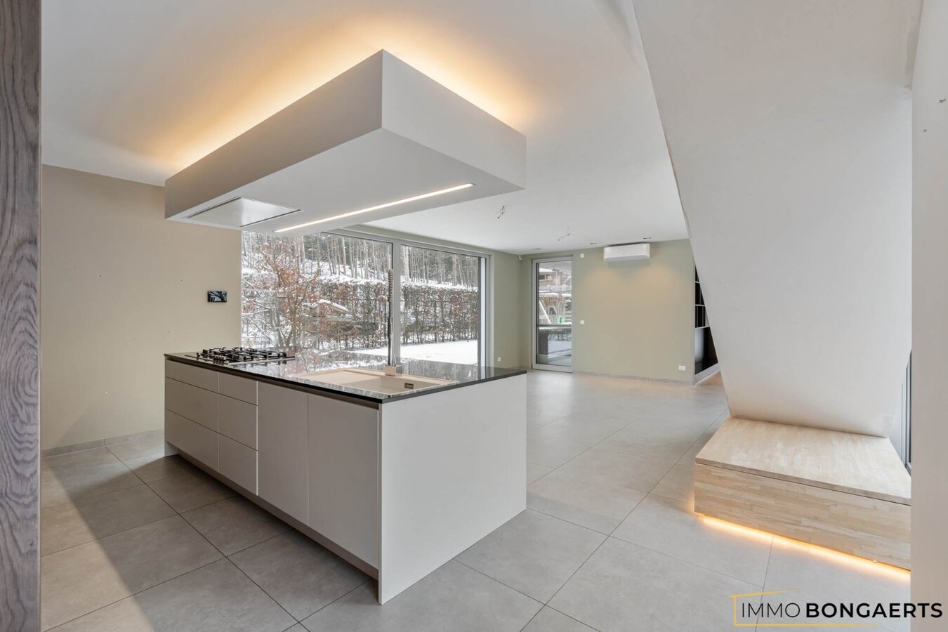 Moderne woonst met 4 slaapkamers 