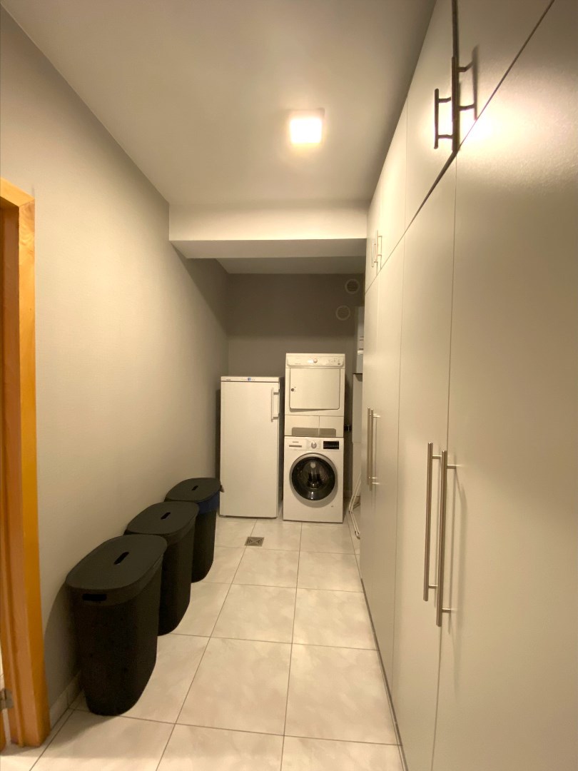 Zeer net gelijkvloers appartement met 2 slpks nabij centrum van Geel! 