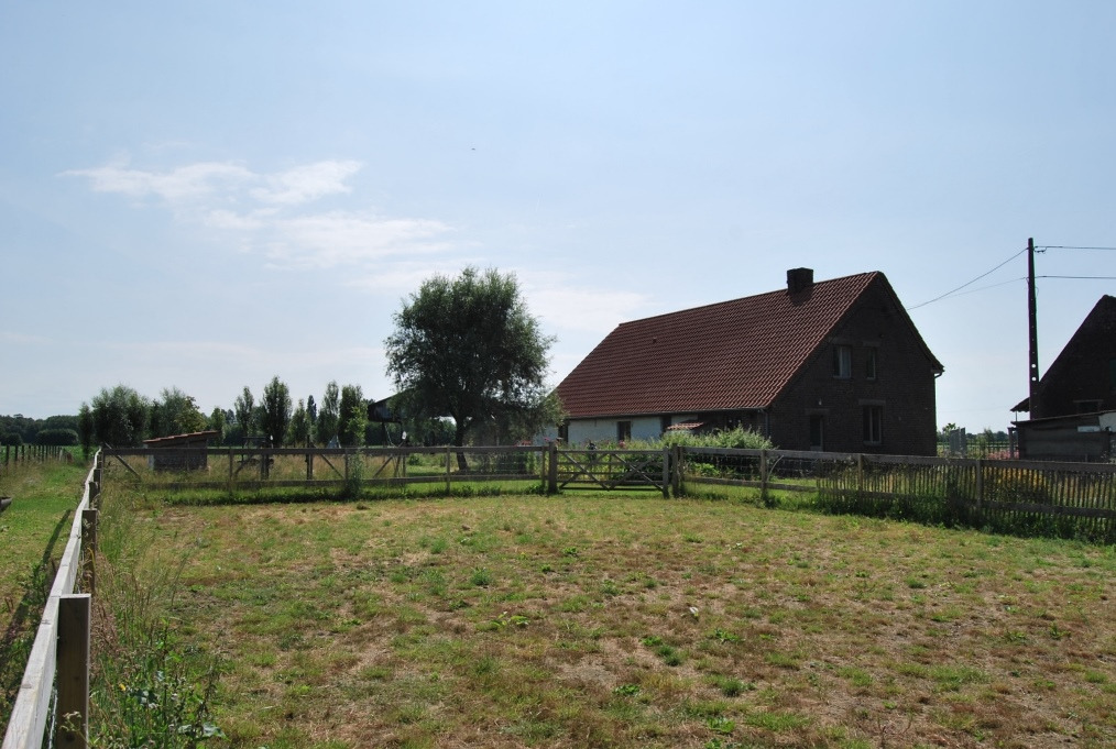 Authentieke, grondig gerenoveerde hoeve op 6470m² te Nazareth 