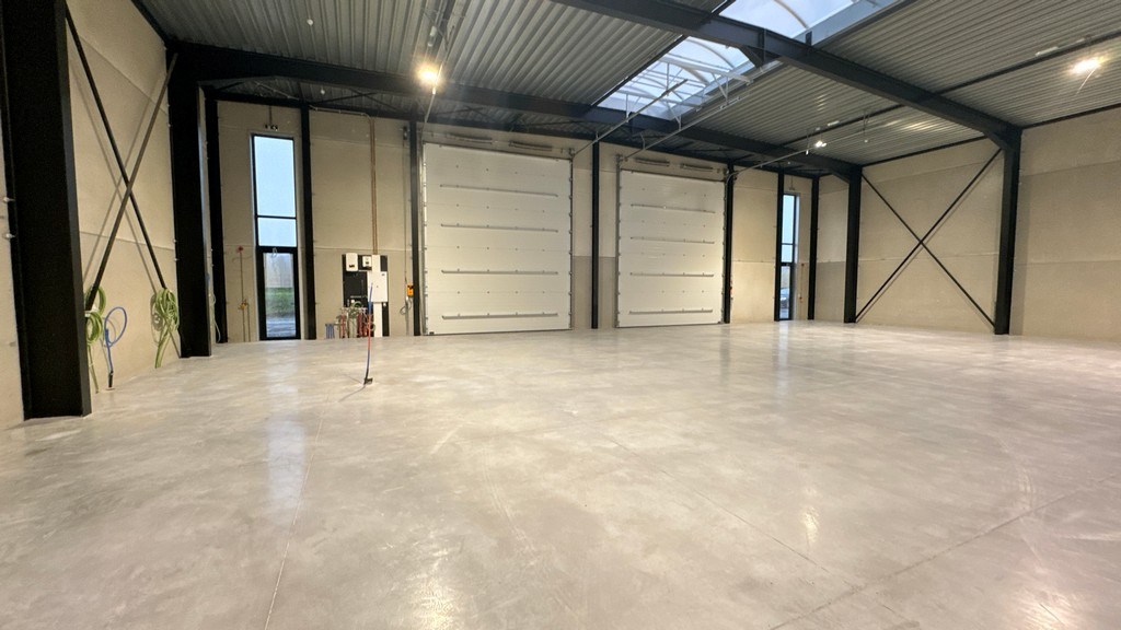 Nieuwbouw opslagruimte te huur in Deinze