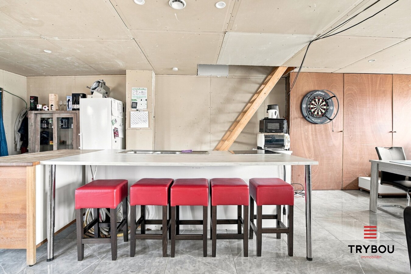 Woning met 4 slaapkamers op centrale ligging 