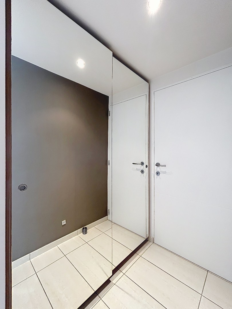 Dakappartement met prachtig zicht op de golf en grote terrassen 