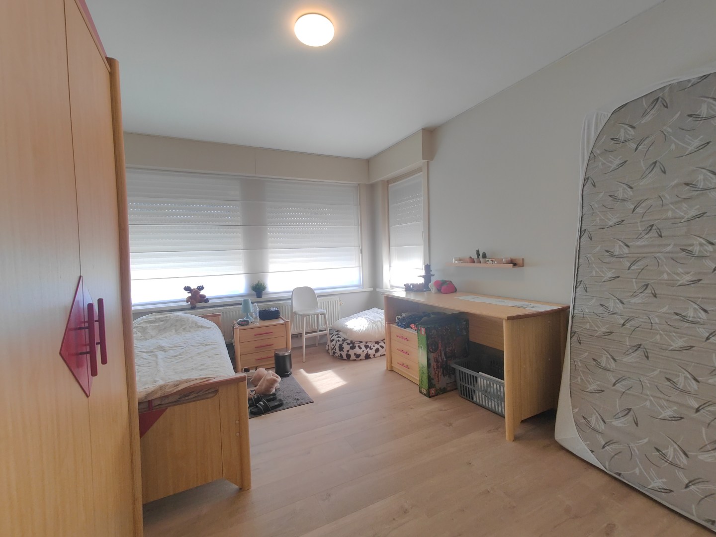 Charmante woning te huur op toplocatie vlakbij het centrum van Ardooie. 