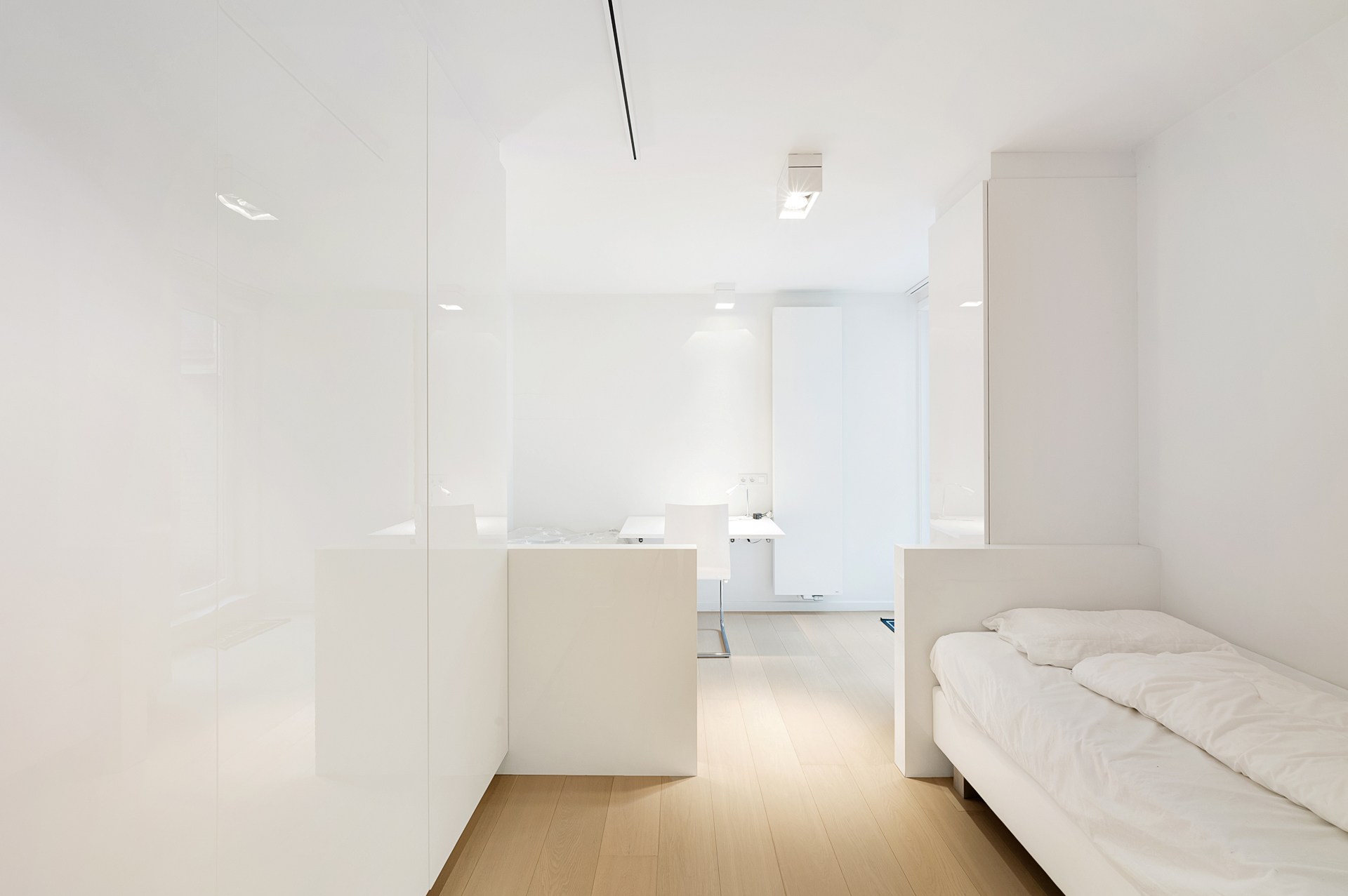 Appartement confortable avec 2 chambres dans un bâtiment récent, situé au centre de l'avenue Fincentlaan à Knokke. 