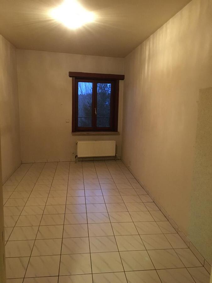 Ruim 2-slaapkamer appartement in centrum Zottegem 