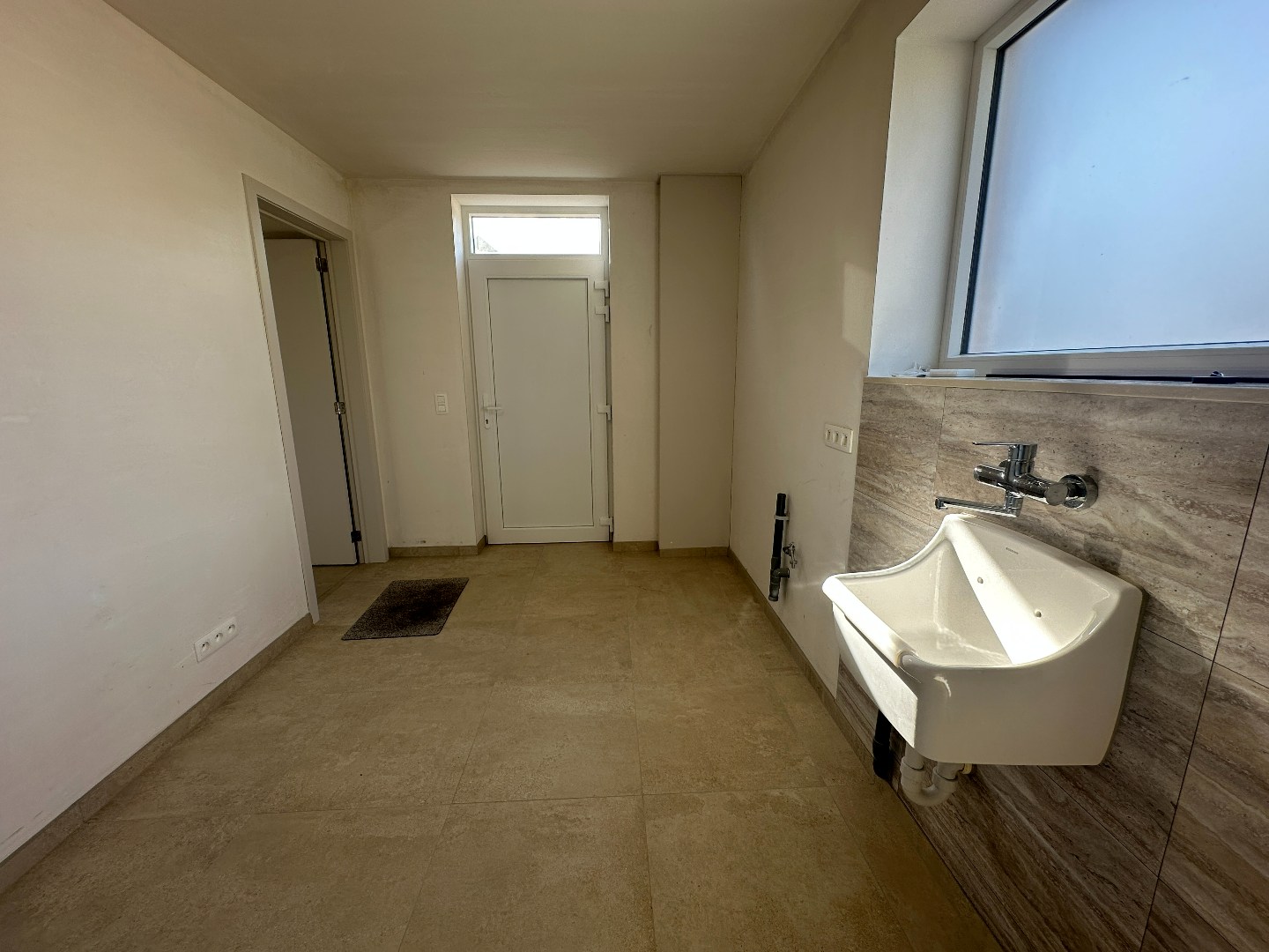 Perfect instapklare nieuwbouwwoning met 3 slpk en zonnig terras, Torhout 