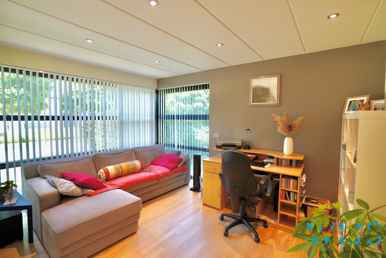 Unieke architecturale woning met heerlijke tuin in Watervliet 