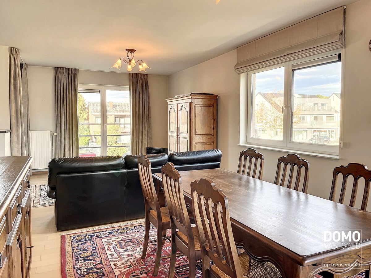 MOOI APPARTEMENT MET 2 SLAAPKAMERS IN HASSELT-KERMT - ENERGIELABEL B, BEWOONBARE OPPERVLAKTE 104M² - INCLUSIEF 1 ONDERGRONDSE PARKEERPLAATS 