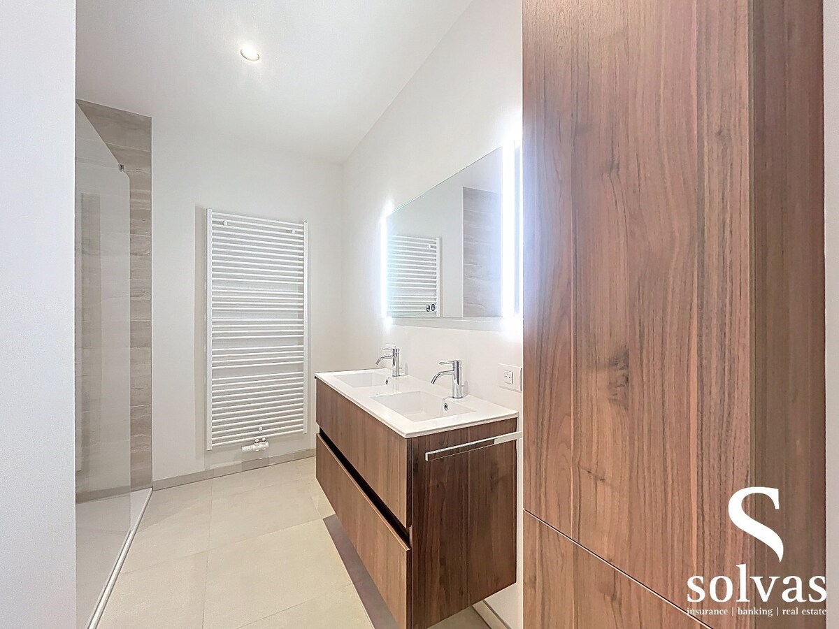 Luxe appartement met twee slaapkamers te centrum Aalter 