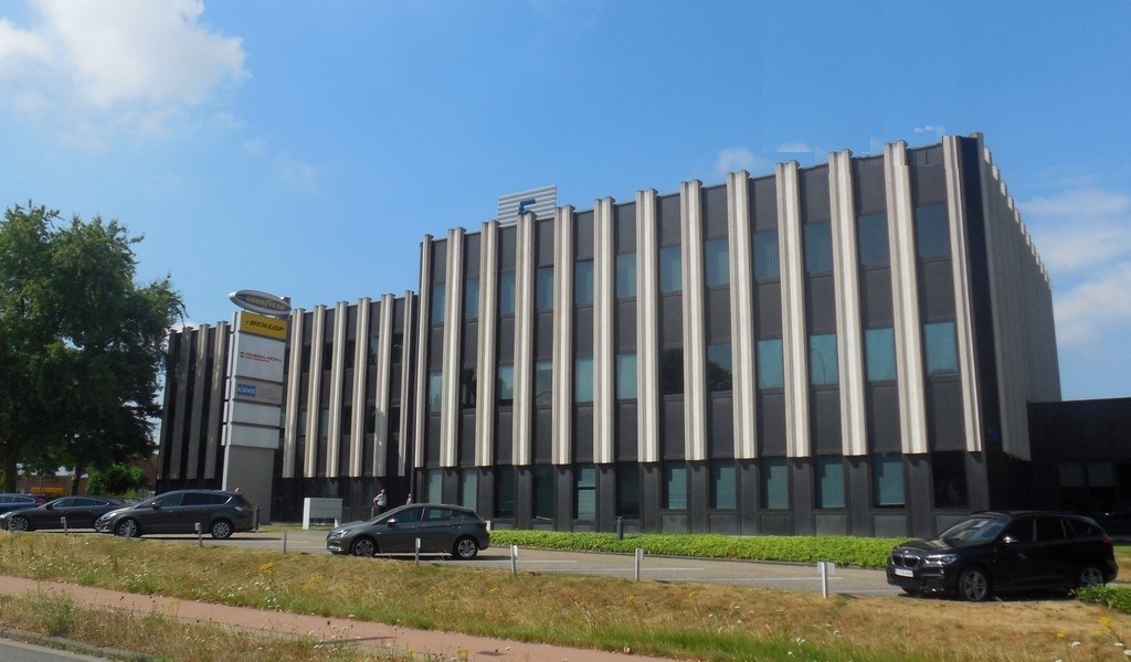 Instapklare kantoren te huur vlakbij E19 in Kontich