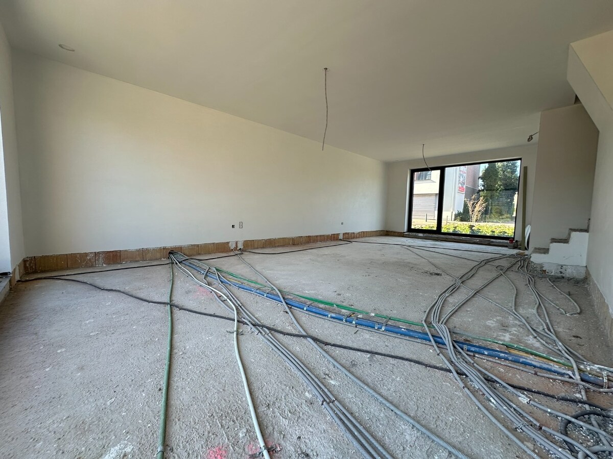 Prachtige BEN-woning in centrum Zoersel met 3 slaapkamers 