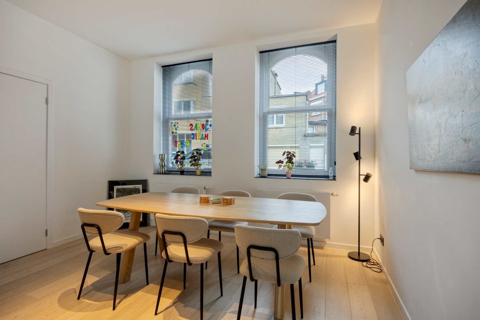 Prachtig herenhuis met 4 slaapkamers, 2 badkamers in Leuven centrum - EPC 77Kwh/m² 