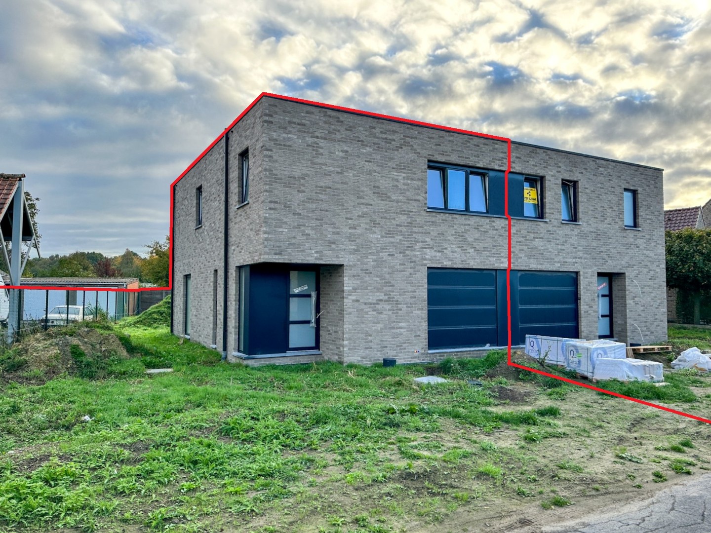 Rustig gelegen energiezuinige nieuwbouwwoning met 4 slpk, op ruim perceel, Torhout. 