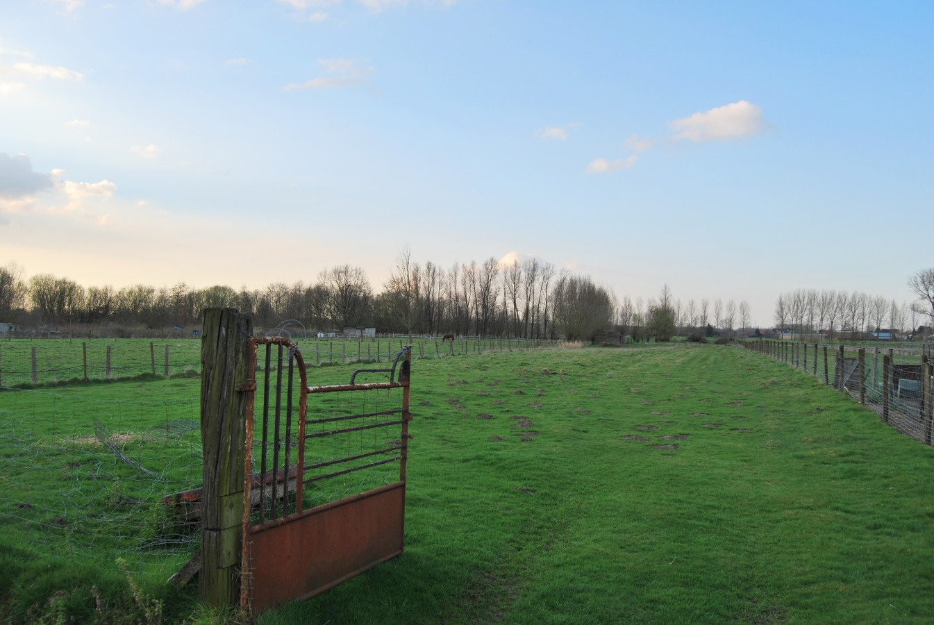 Te renoveren woning op 7390m² te Lokeren 