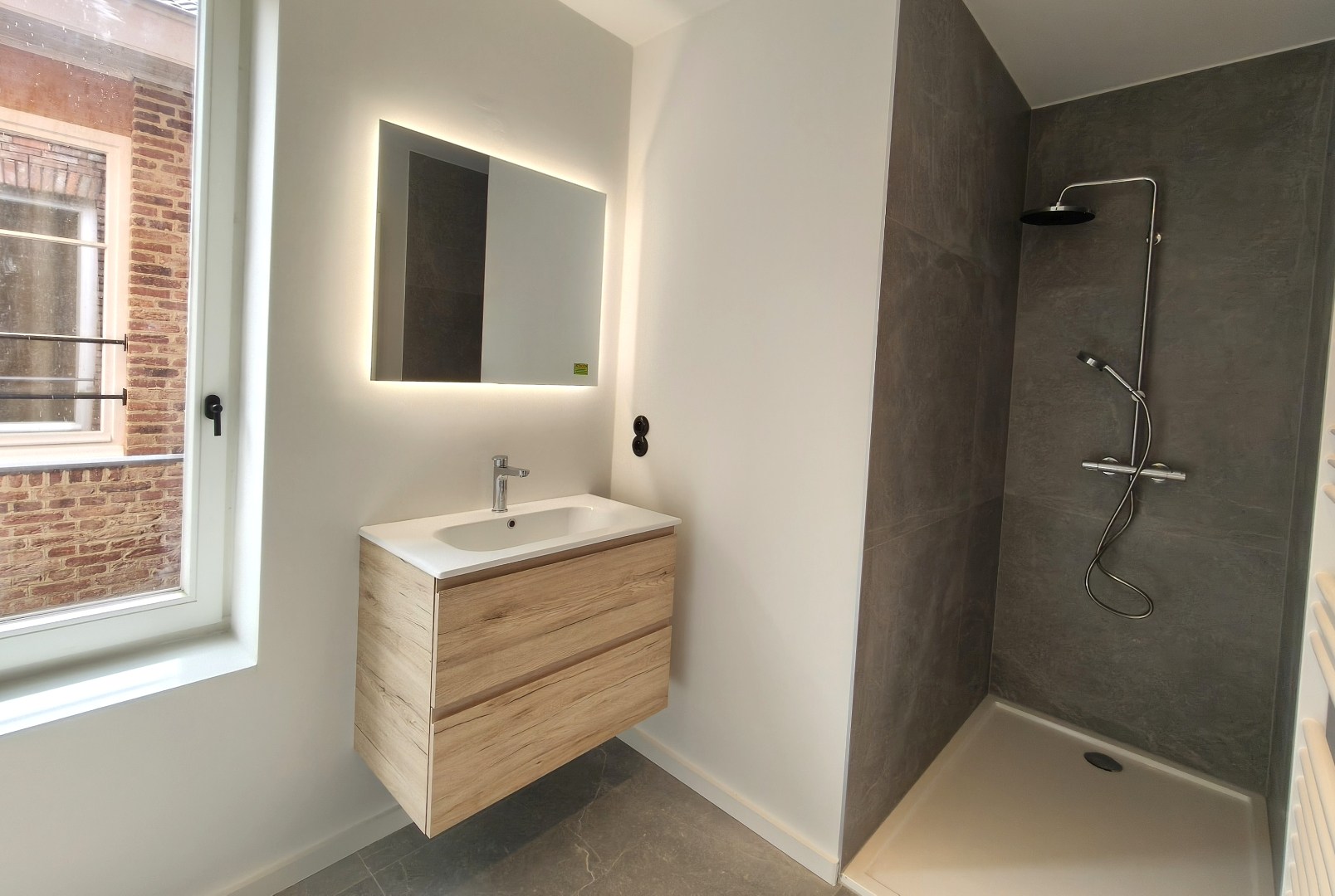 DUPLEX APPARTEMENT MET GROOT TERRAS 