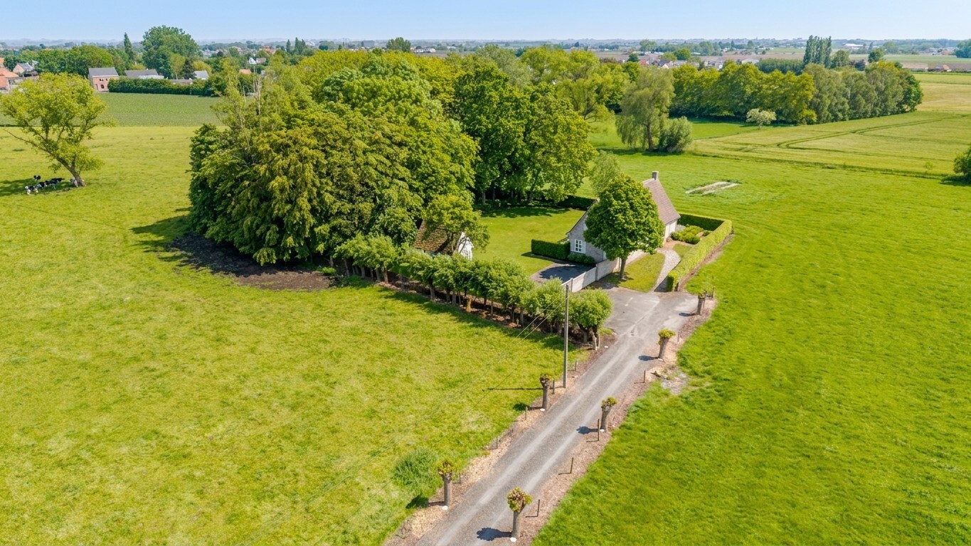 Alleenstaande topper met 3 slaapkamers nabij het Arboretum van Koekelare 