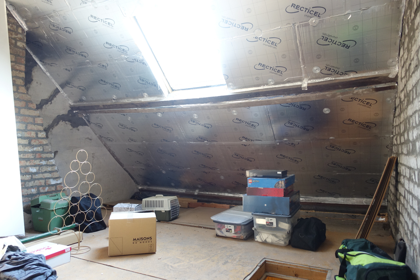 Instapklare woning met zonnige tuin in het centrum van Eernegem 