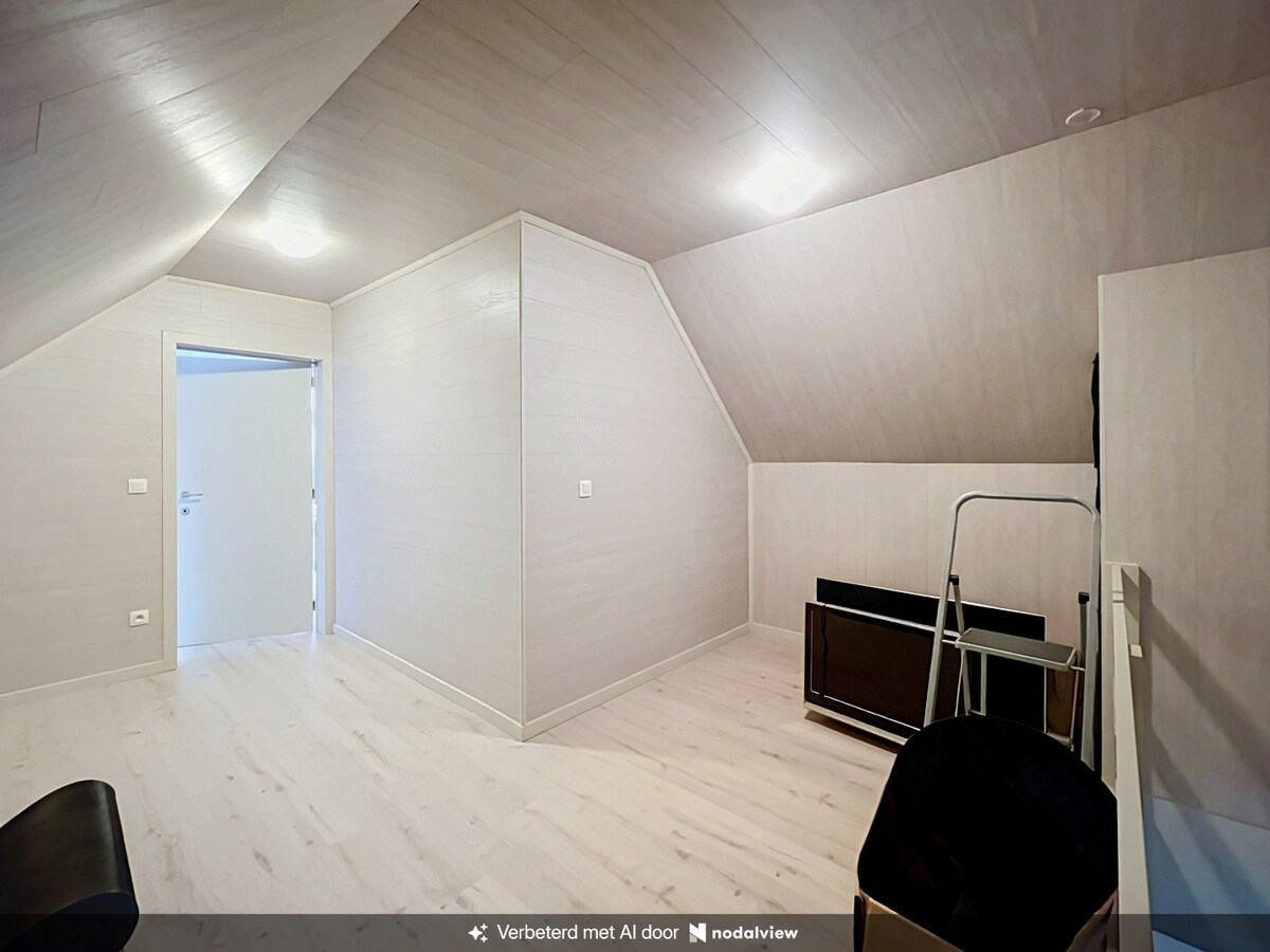 Ruime Duplex te Kleit! 