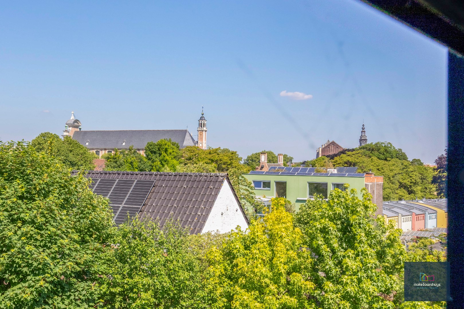 Unieke penthouse met prachtig terras en garagebox te Visserij 