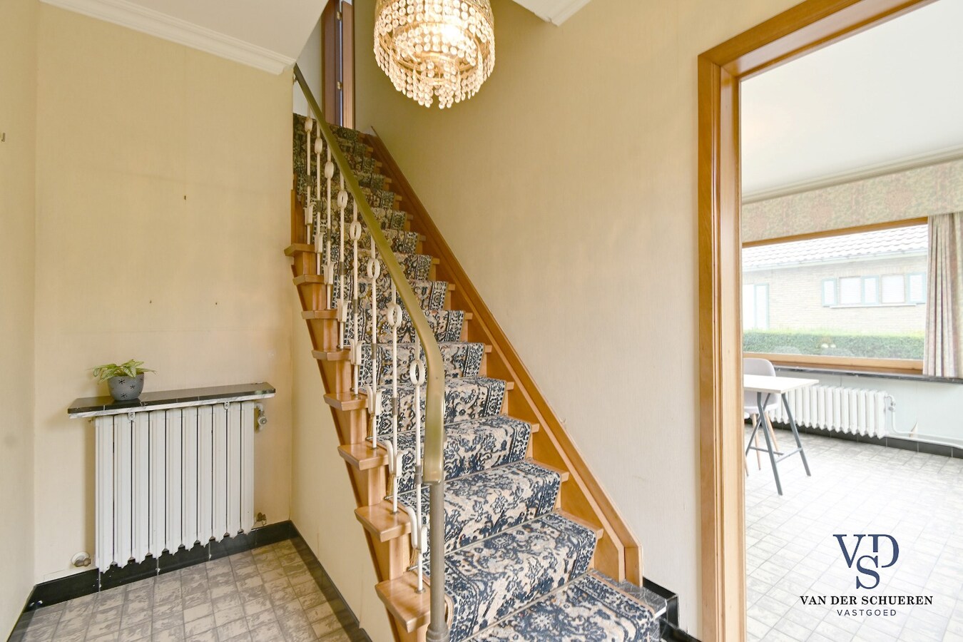 Degelijke eigendom met mogelijkheden 