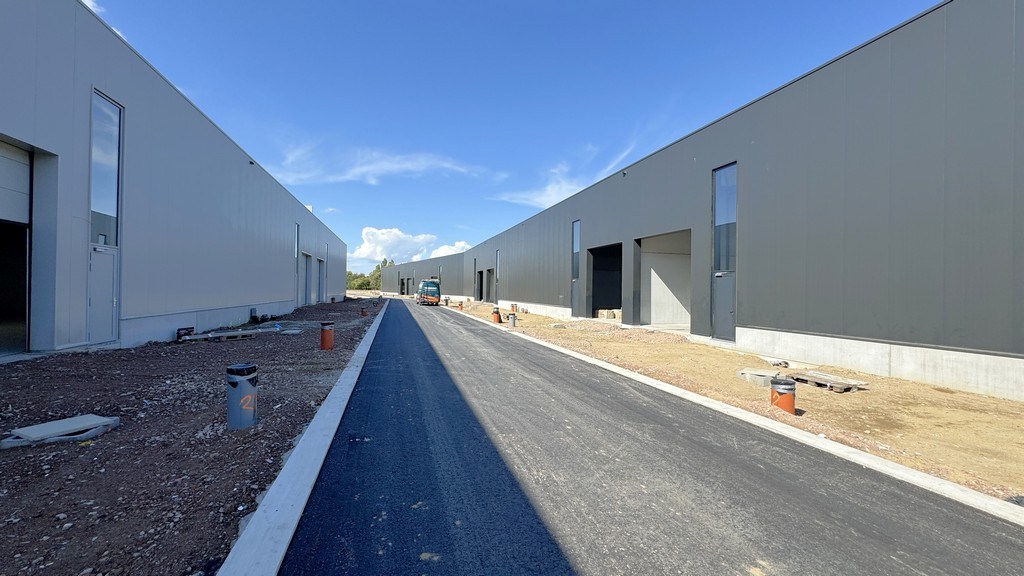 Nieuwbouw magazijnen te koop in Langveld te Heist-op-den-Berg