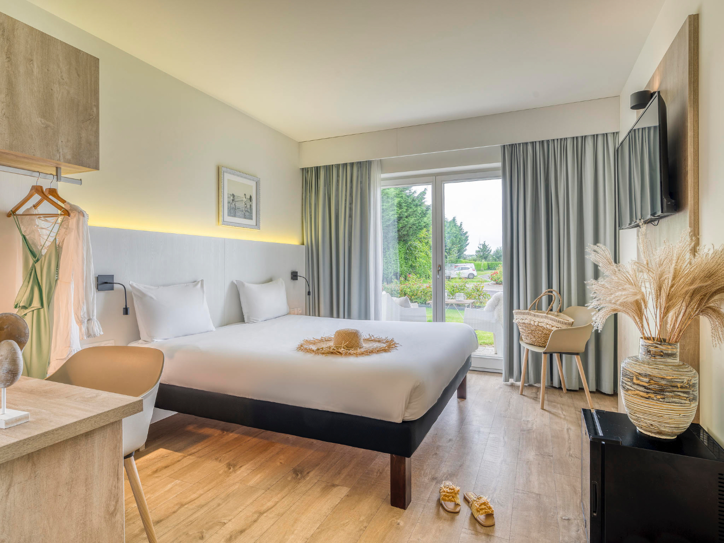 Modern hotel met binnenzwembad in Nieuwpoort! 