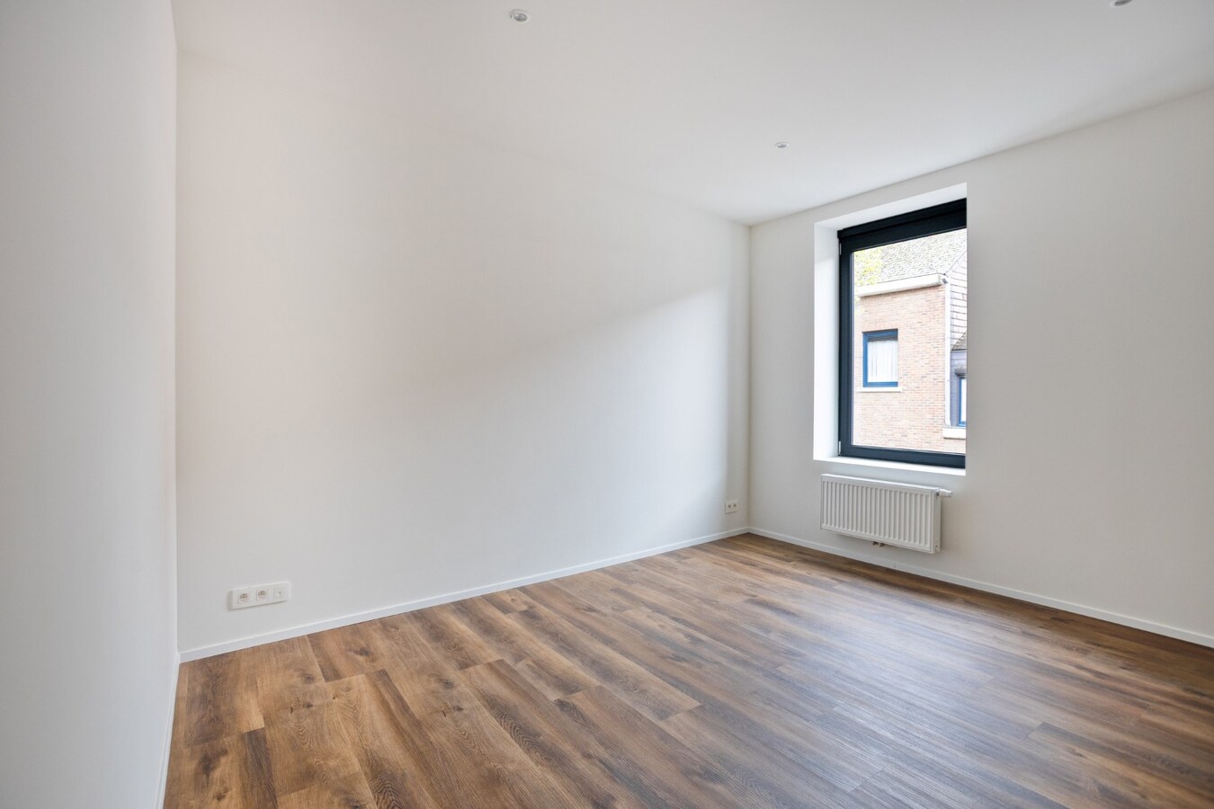 Prachtig volledig gerenoveerde woning met tuin en 3 slaapkamers in Tienen 