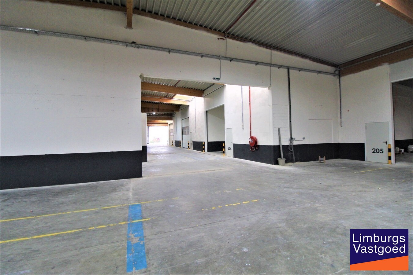 METIO - KMO UNIT 202 - 174,51 m² - sectionaal poort - nabij E-313 