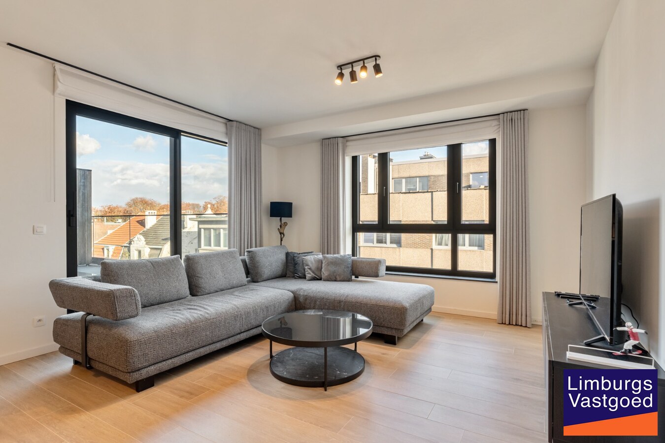 Energiezuinig 2 slpk app, 97m² + terras, parking en berging 