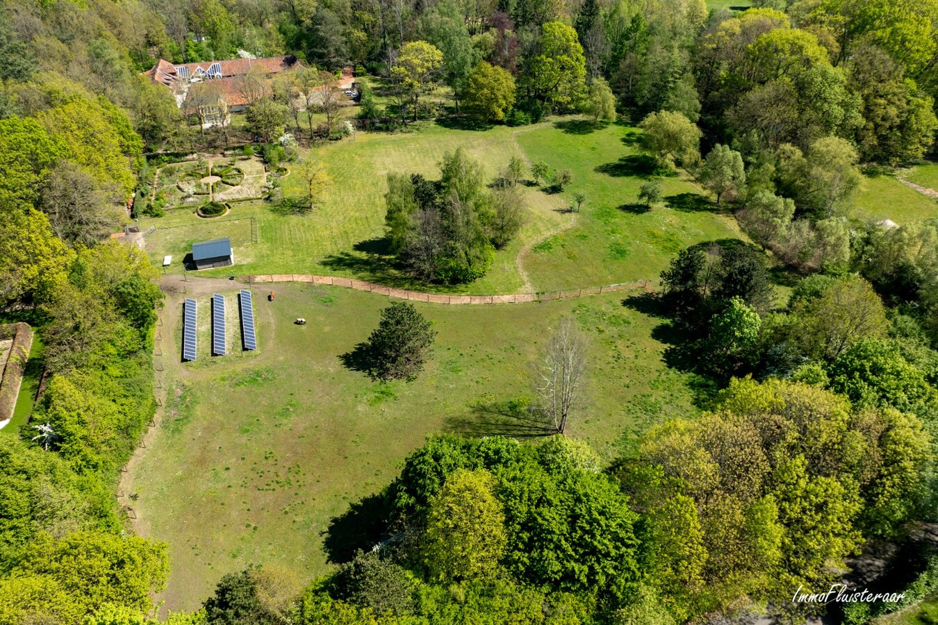 Idyllisch gelegen eigendom op ca. 2,5 ha te Herselt 