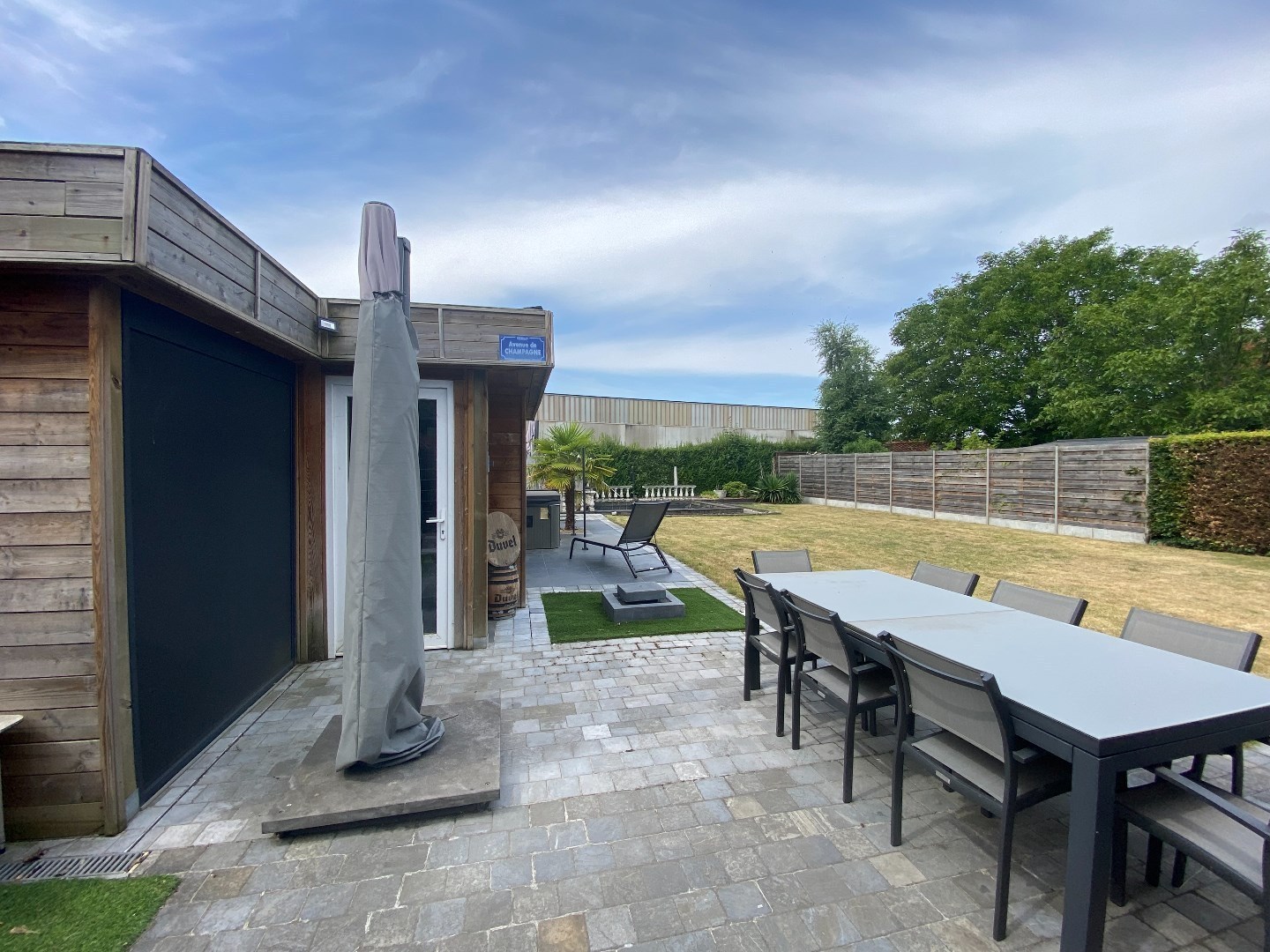 Residentieel gelegen woning met tuin en garage op 755 m² in de Bilkhage! 