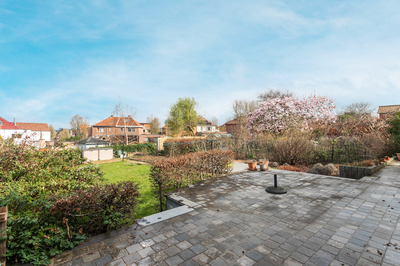 Instapklare gezinswoning met 3 slaapkamers, EPC C en ruime tuin in Buizingen 