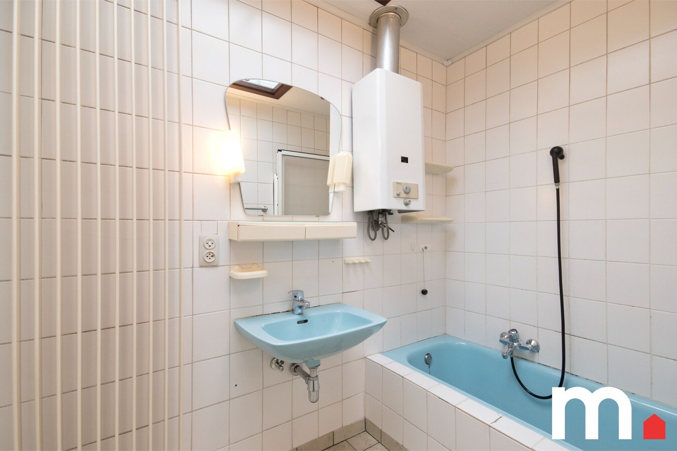 Verzorgde op te frissen woning met garage te Wervik ! 