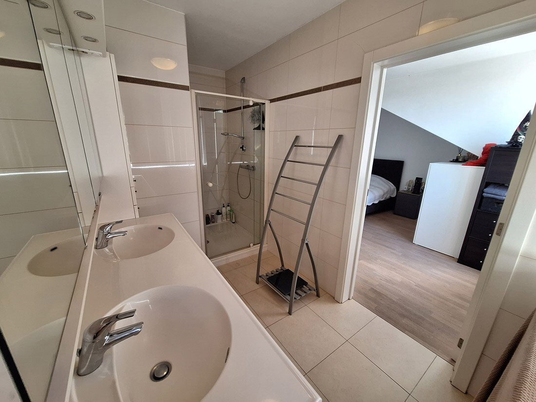 Penthouse aan de Beringse stadsrand 
