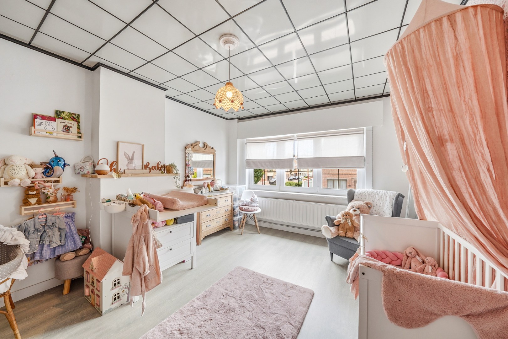 Instapklare woning met 4 slaapkamers te Oostende 