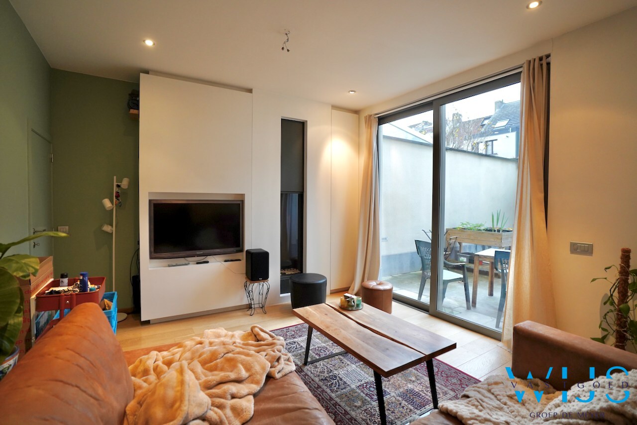 Prachtig woonhuis vlakbij het station Gent-Sint Pieters! 