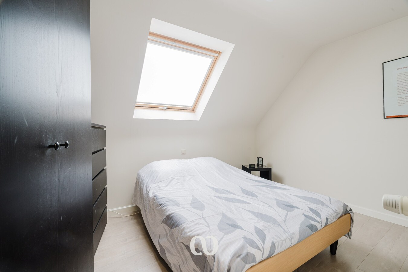 Prachtig gelegen duplex appartement met drie slaapkamers en garage 