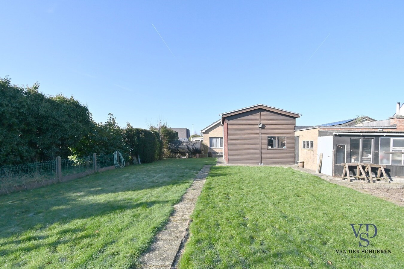 Degelijke bungalowwoning gelegen in een rustige verkaveling 