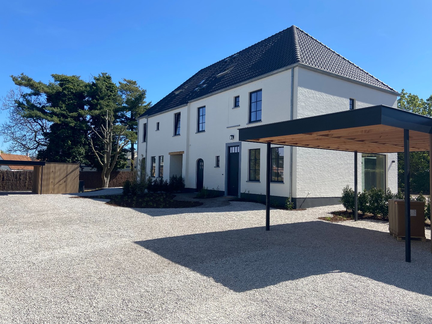 Exclusieve, energiezuinige nieuwbouwwoning op een discrete ligging te Waregem! 
